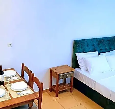 Hotell A & A For 4 Pax.