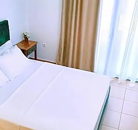 Hotell A & A For 4 Pax. Skiathos stad
