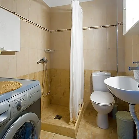Hotell A & A For 4 Pax. Skiathos stad